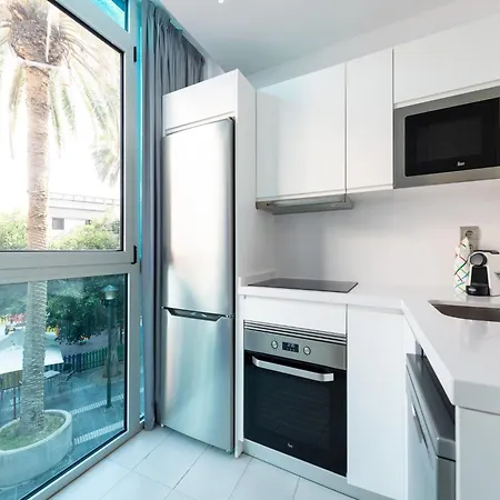 Apartamento Bright Coastal For 2 Guests